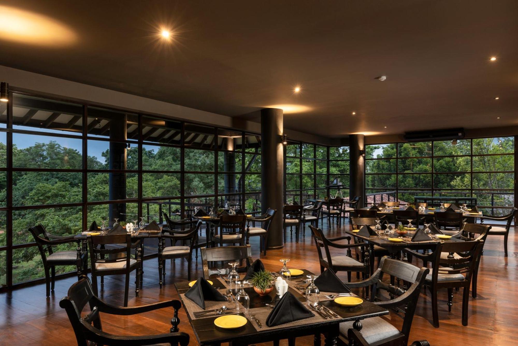 Ayugiri Ayurveda Wellness Resort Сигирия Екстериор снимка