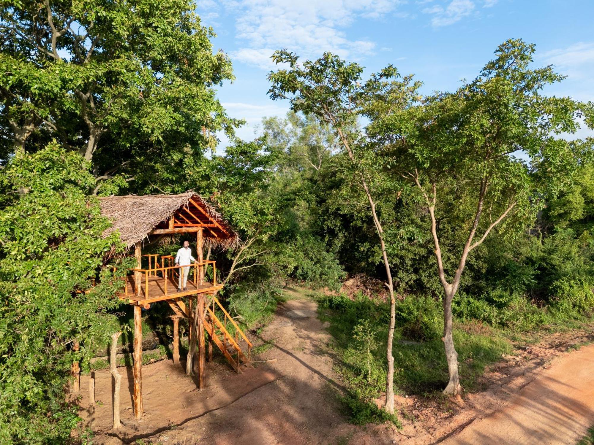 Ayugiri Ayurveda Wellness Resort Сигирия Екстериор снимка