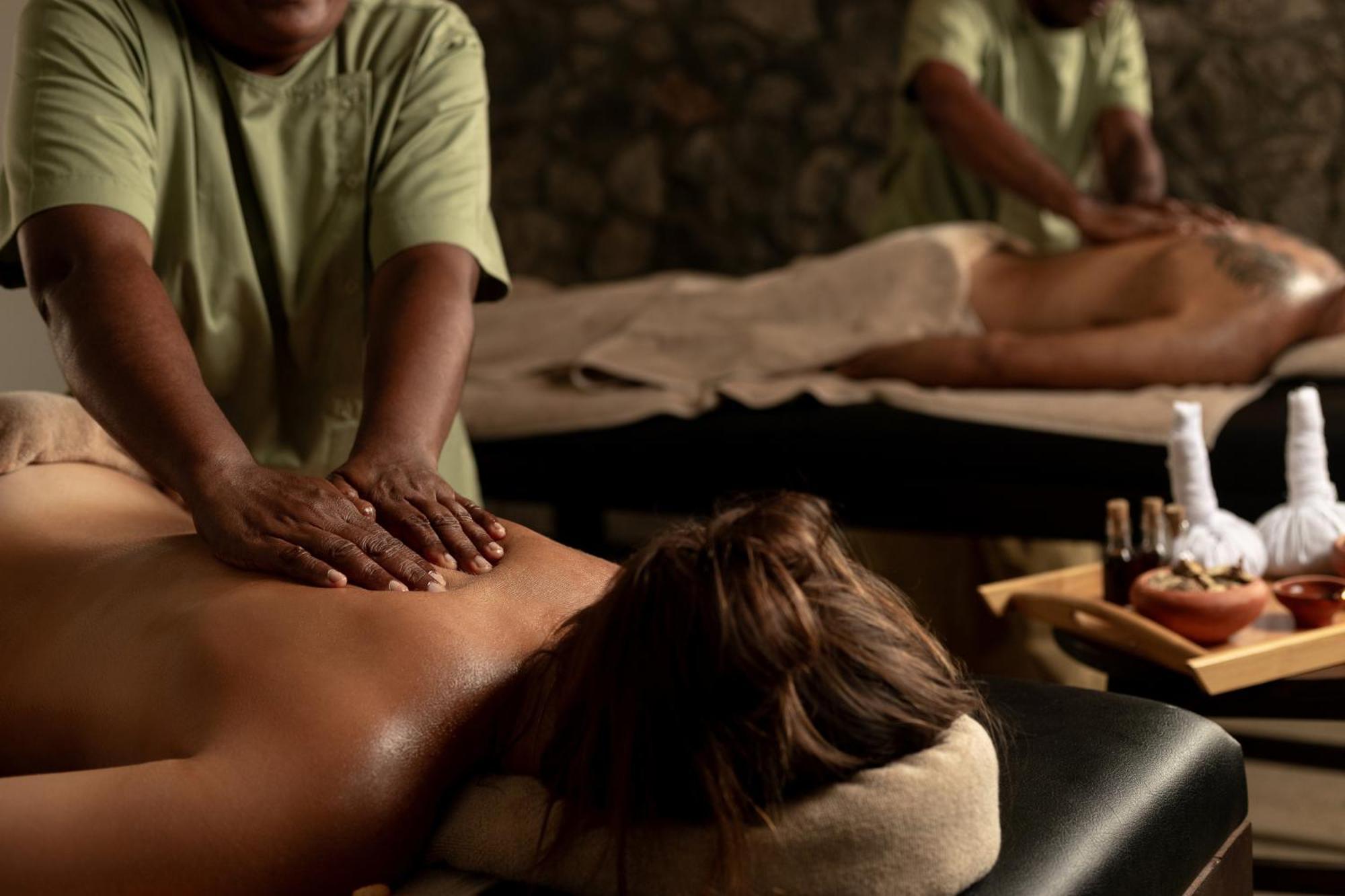 Ayugiri Ayurveda Wellness Resort Сигирия Екстериор снимка