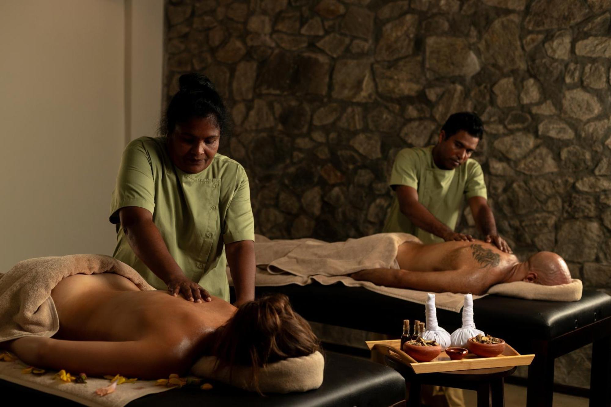 Ayugiri Ayurveda Wellness Resort Сигирия Екстериор снимка